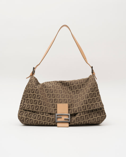 2000s FENDI Beige Zucchino Canvas Mamma Baguette Shoulder Bag