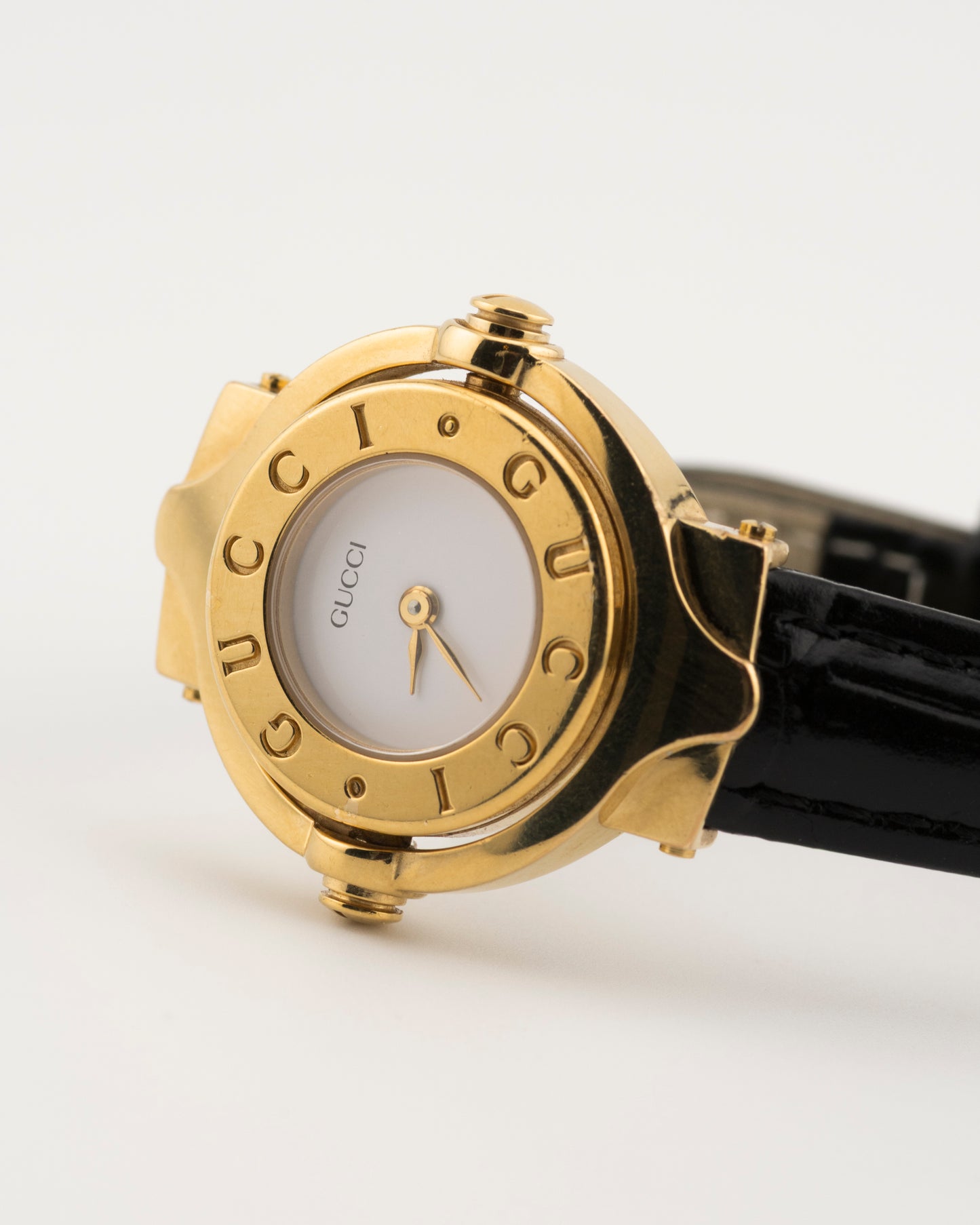 90s GUCCI 6600L Reverso Gold Watch