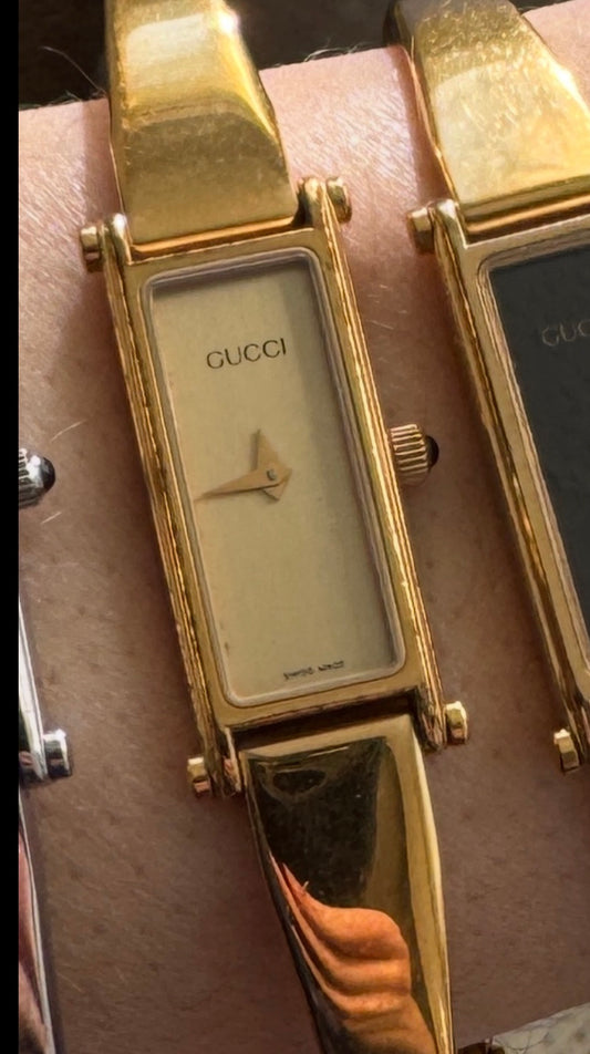 90s GUCCI 1500L Champagne Dial Gold Bangle Watch (as is)