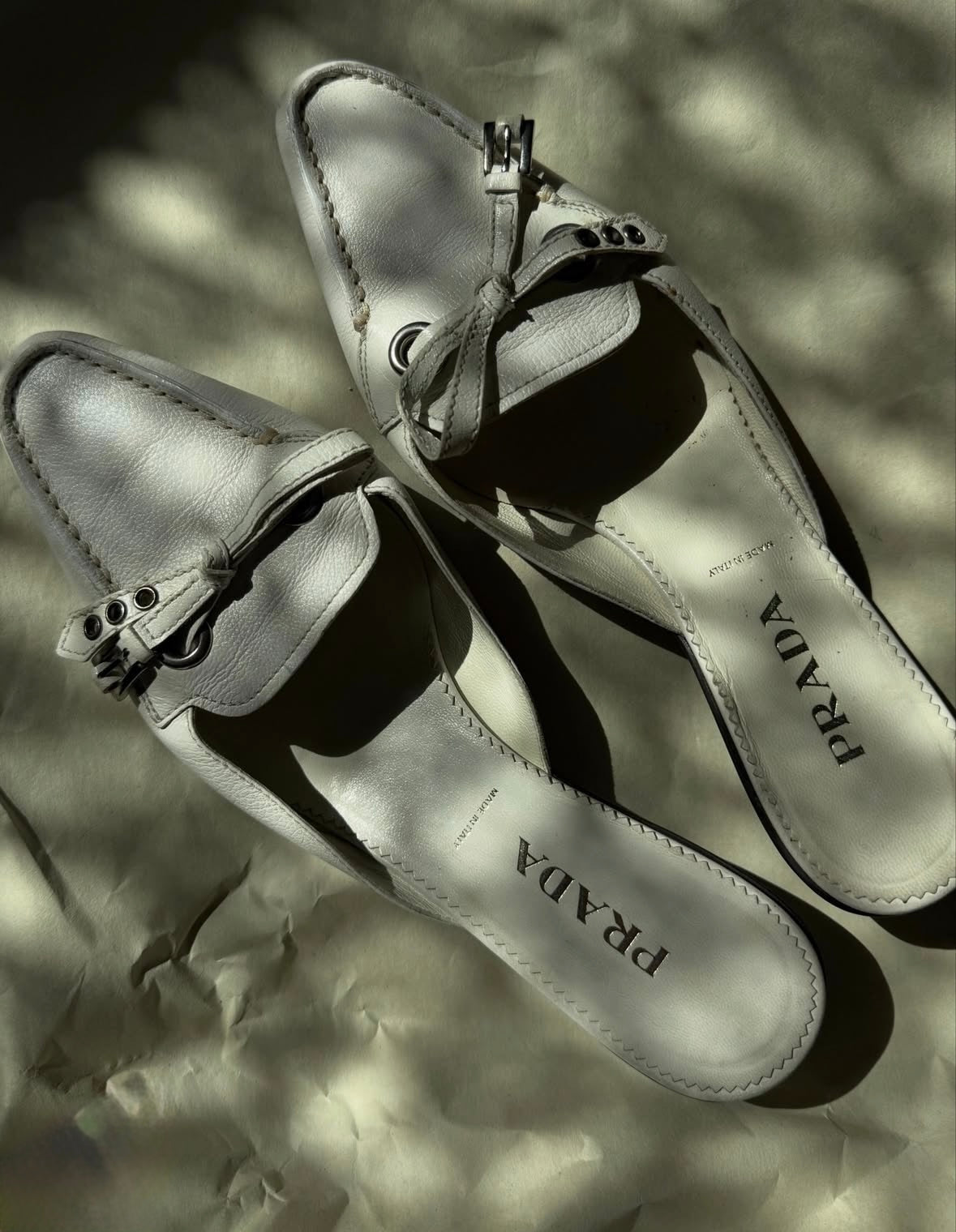 90s PRADA White Kitten Heel Mules (36.5)