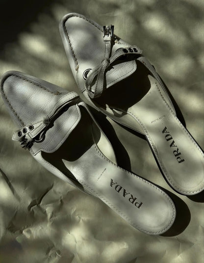 90s PRADA White Kitten Heel Mules (36.5)