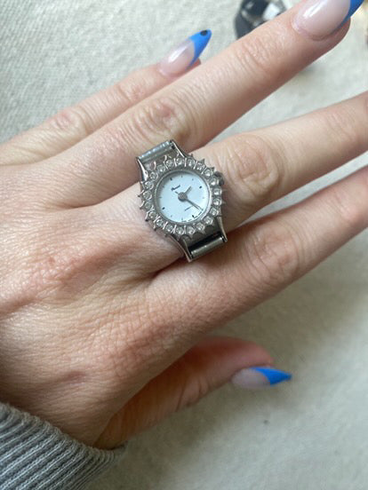 CC VTG PENIEL Silver w/Crystals Ring Watch