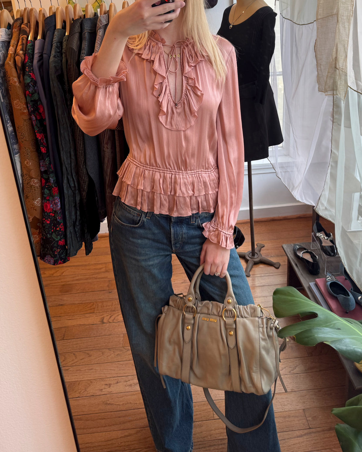 2000s MIU MIU Beige Vitello Lux Gathered Bag