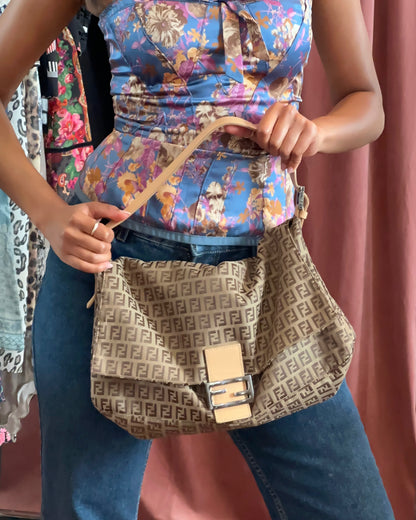 2000s FENDI Beige Zucchino Canvas Mamma Baguette Shoulder Bag