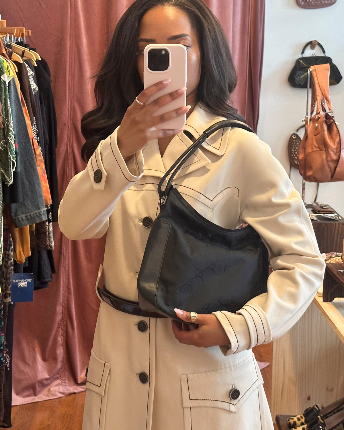 2000s GUCCI Black GG Shoulder Bag