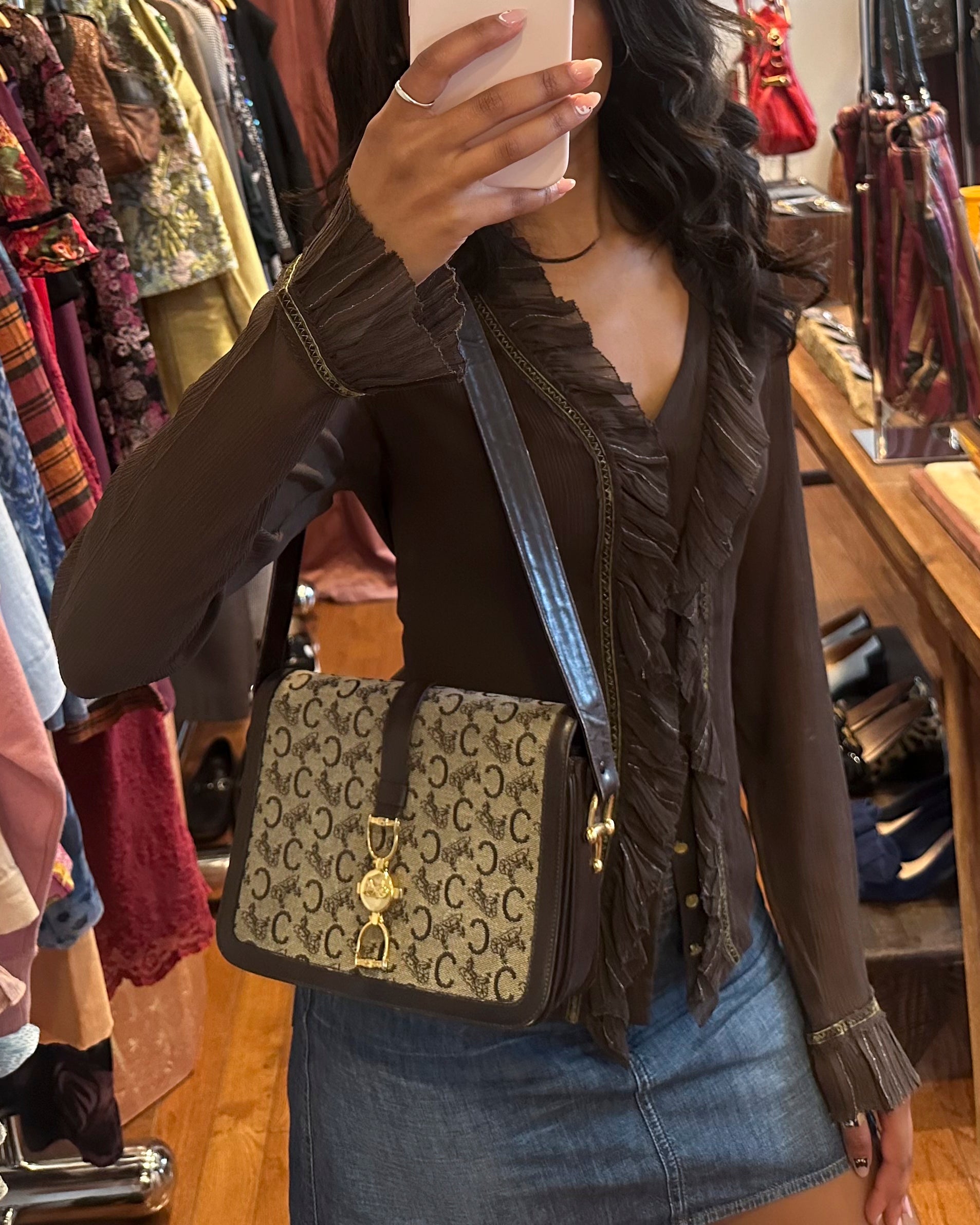 80s CELINE C Sulky Shoulder Bag – Closed Caption