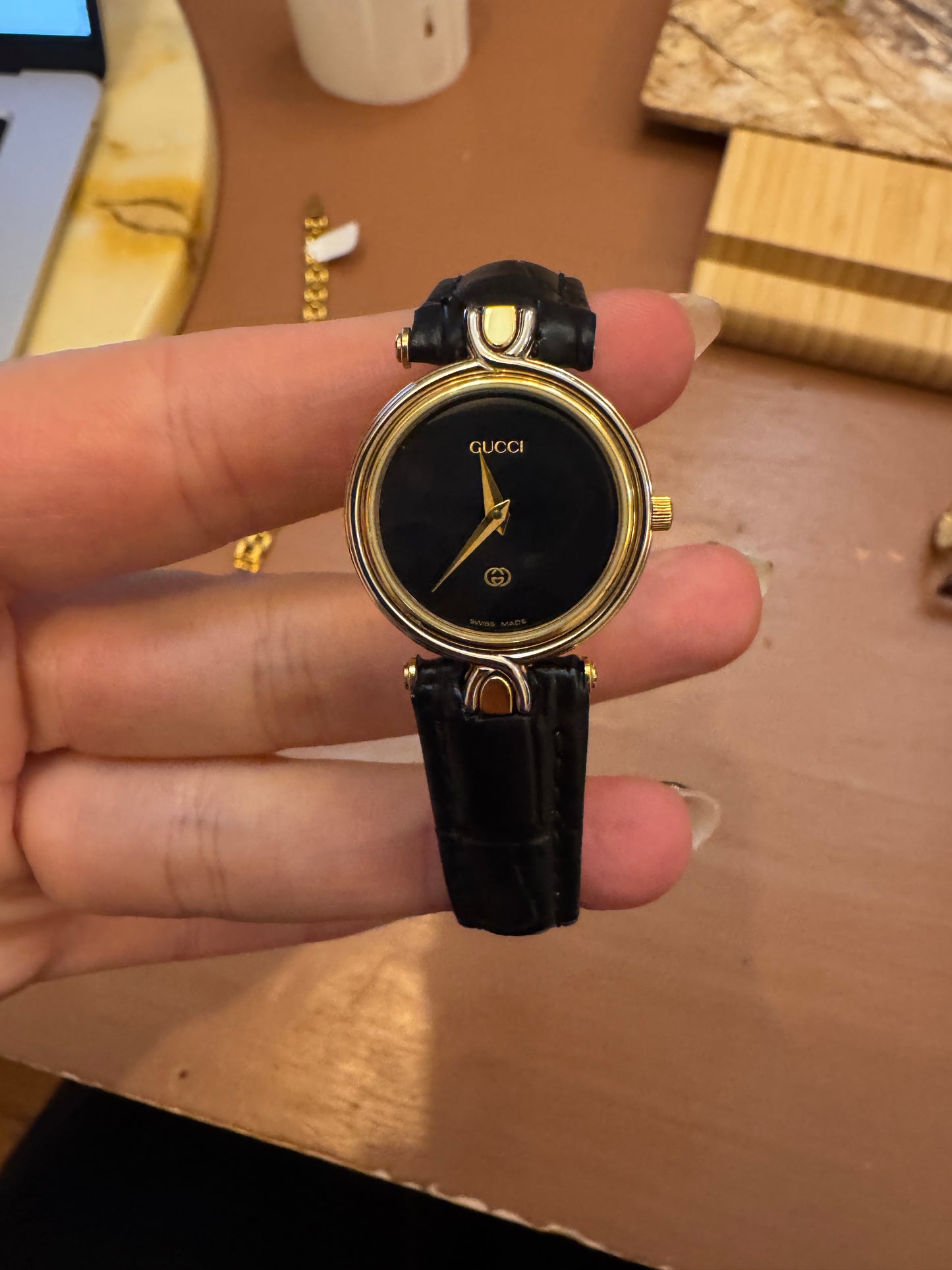 90s GUCCI 4500L Two Tone Leather Watch w/Black Dial