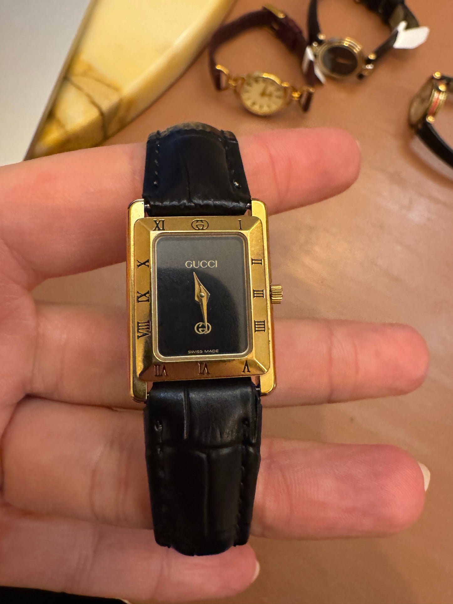 90s GUCCI 4200L Tank Watch w/Black Leather Band