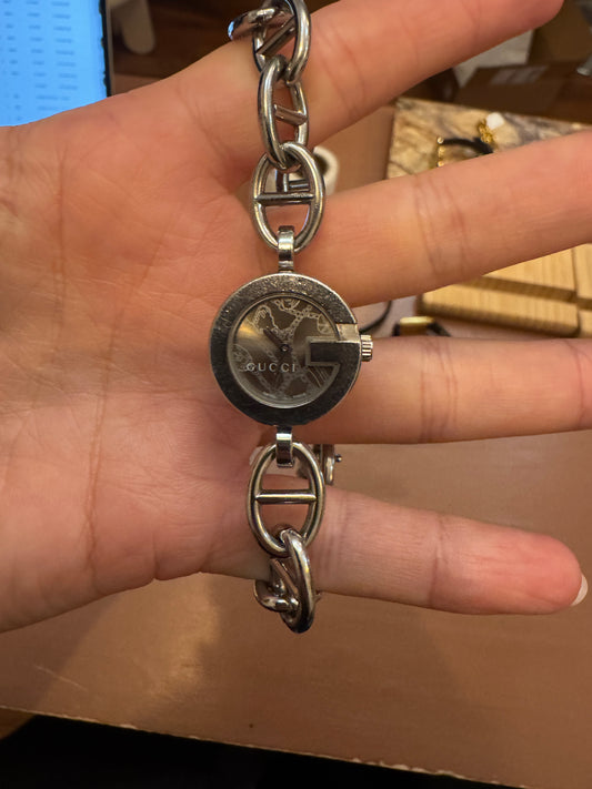 2000s GUCCI 107 Charmy Silver Charm Bracelet Watch