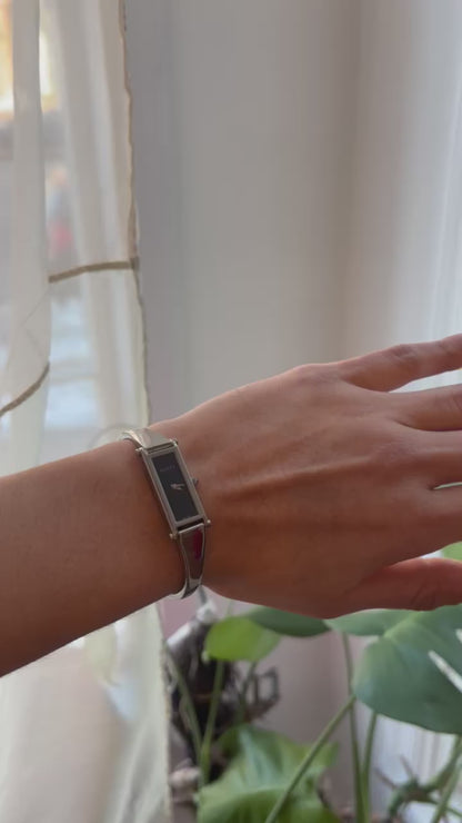 90s GUCCI 1500L Silver Watch