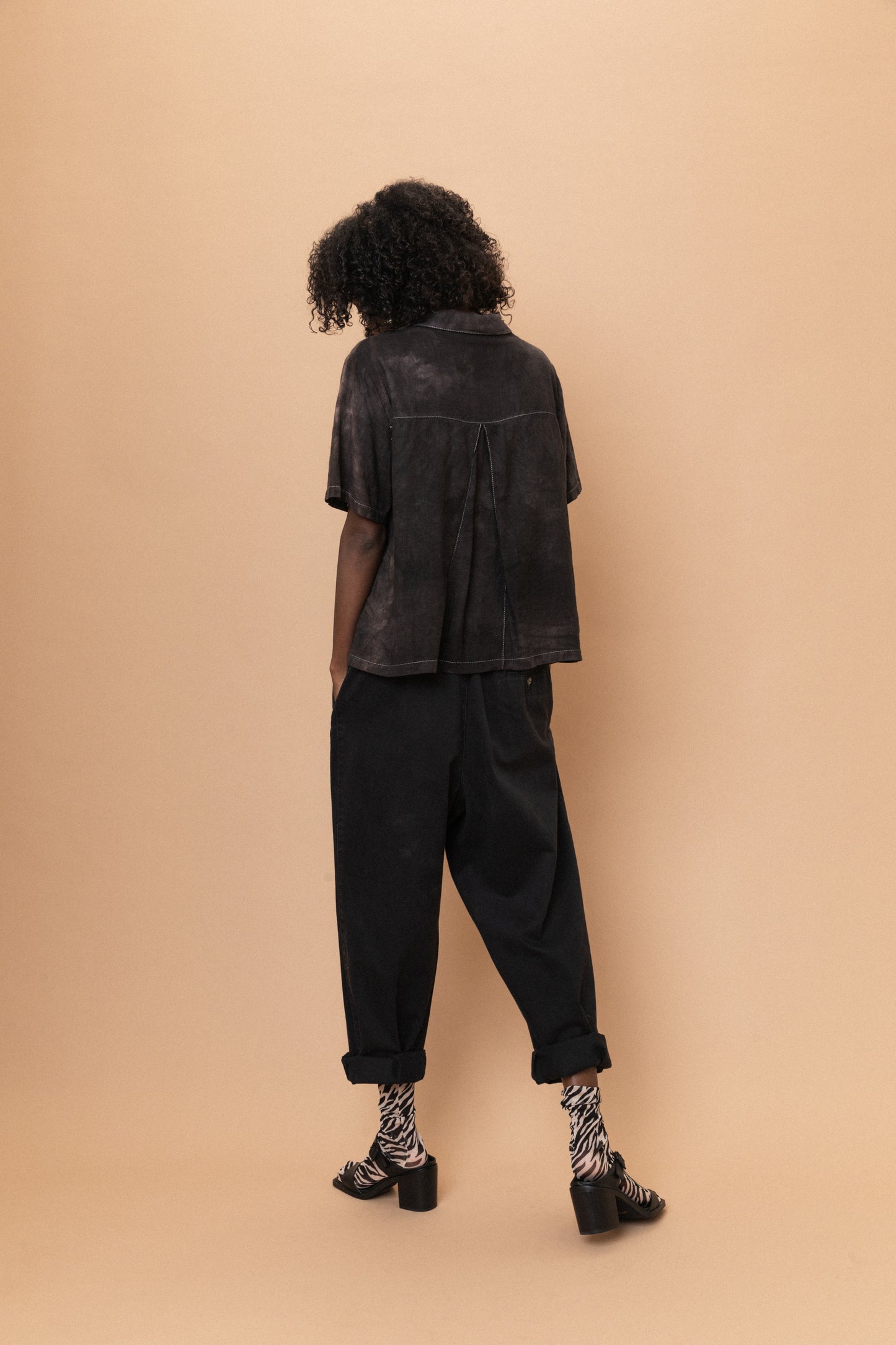 Vintage Charcoal Relaxed Pants (S/M)
