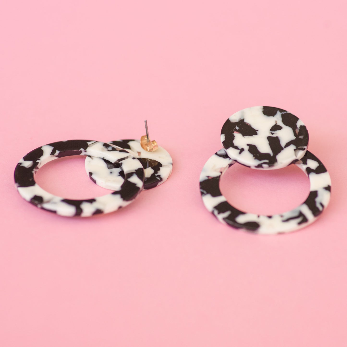 Black + White Tortoise Double Circle Earrings - Closed Caption | Shop Vintage + Handmade. Always Sustainable. Never Wasteful.