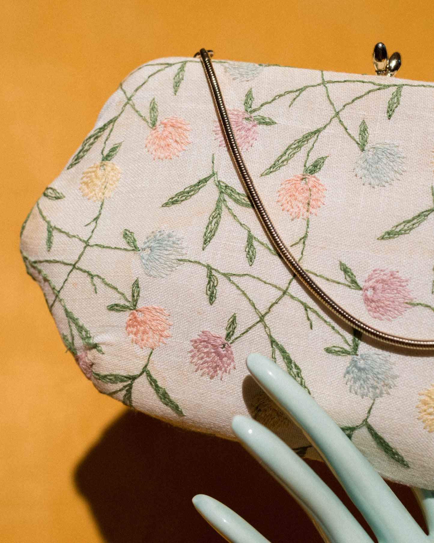 Vintage Floral Embroidered Clutch Bag