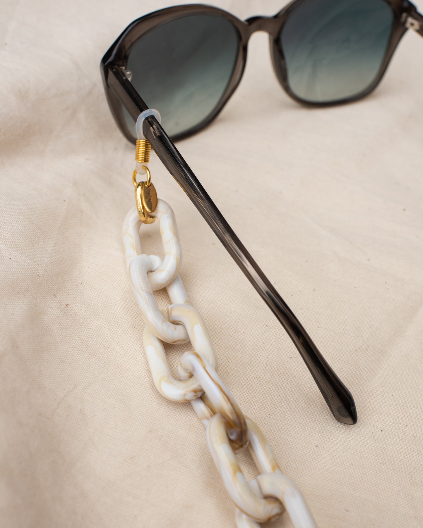 Extra Chunky Vanilla Caramel Eyewear Chain