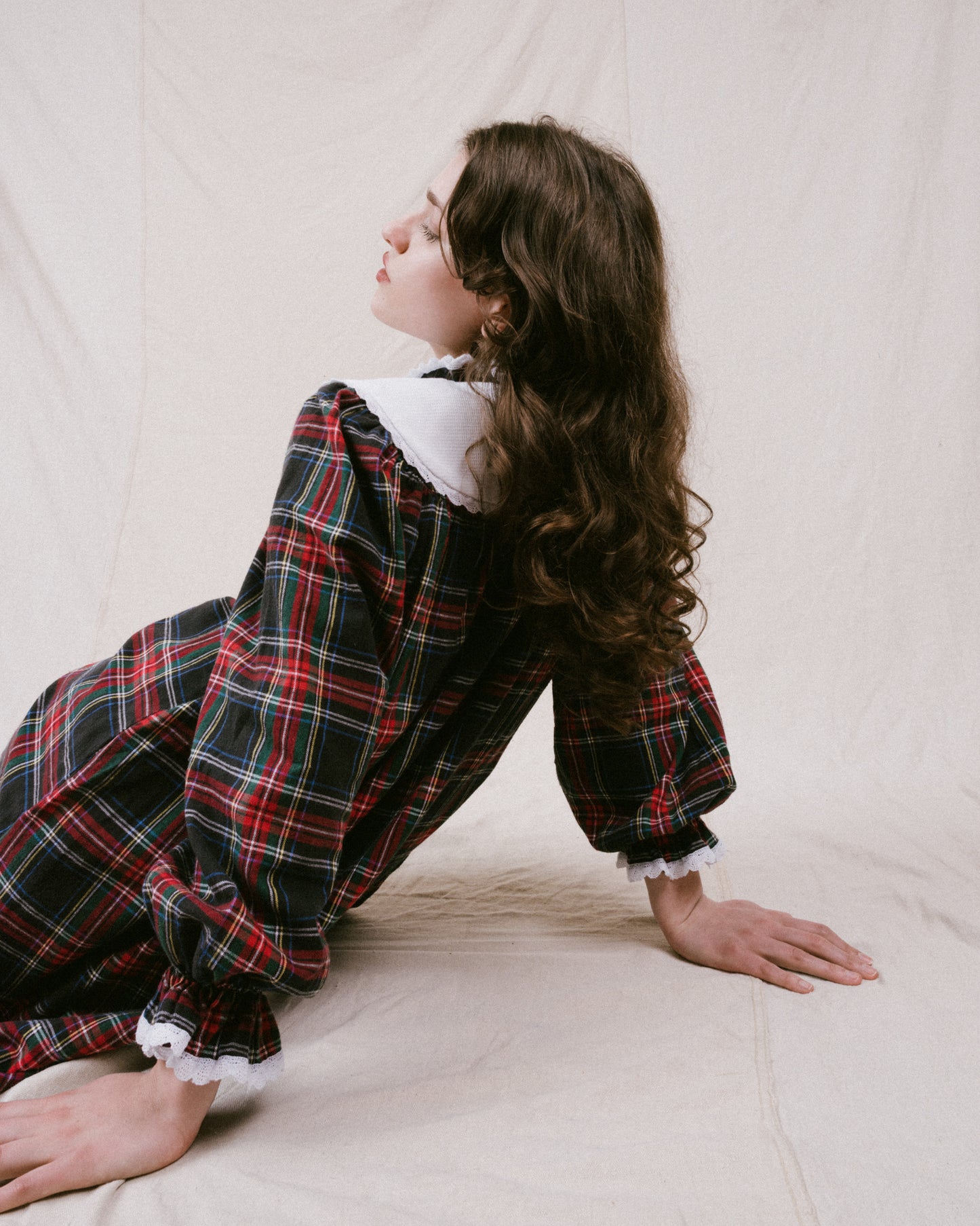 Vintage Plaid Frilly Dress (S/M)