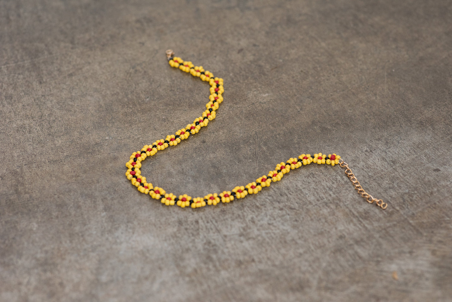 Daisy Yellow Beaded Floral Choker Necklace