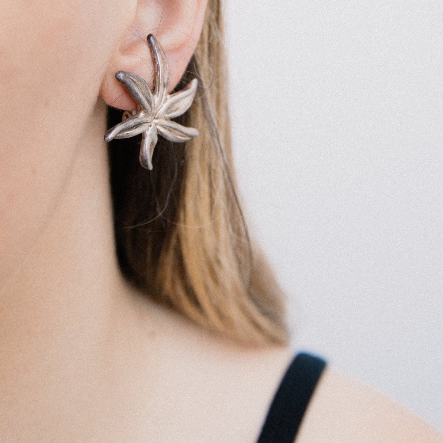 VINTAGE 925 STERLING SILVER Flower Clip-On Statement Earrings