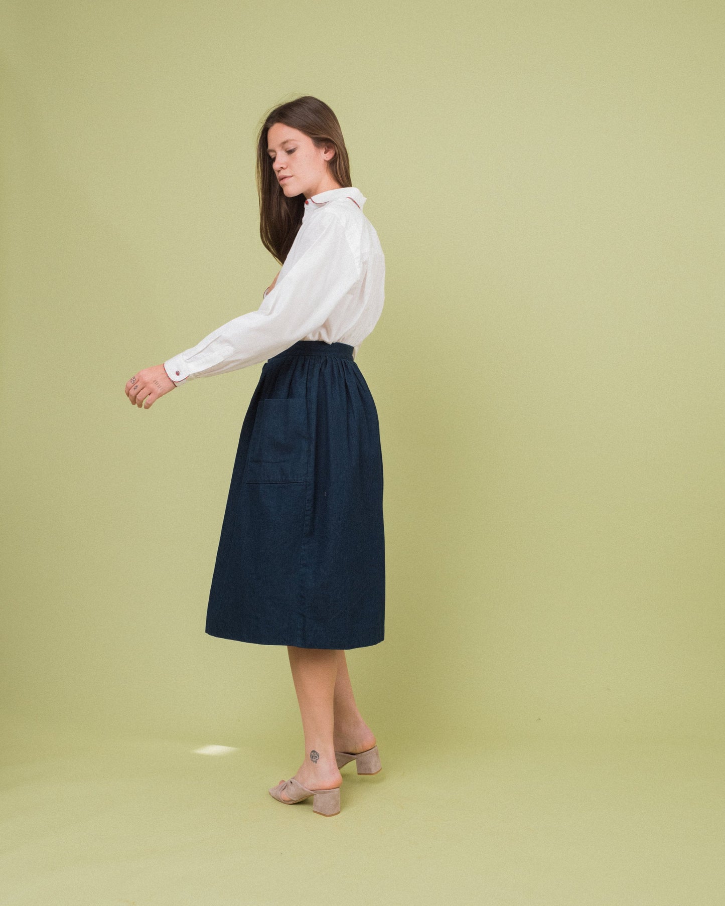 Vintage Denim Midi Skirt (S/M)