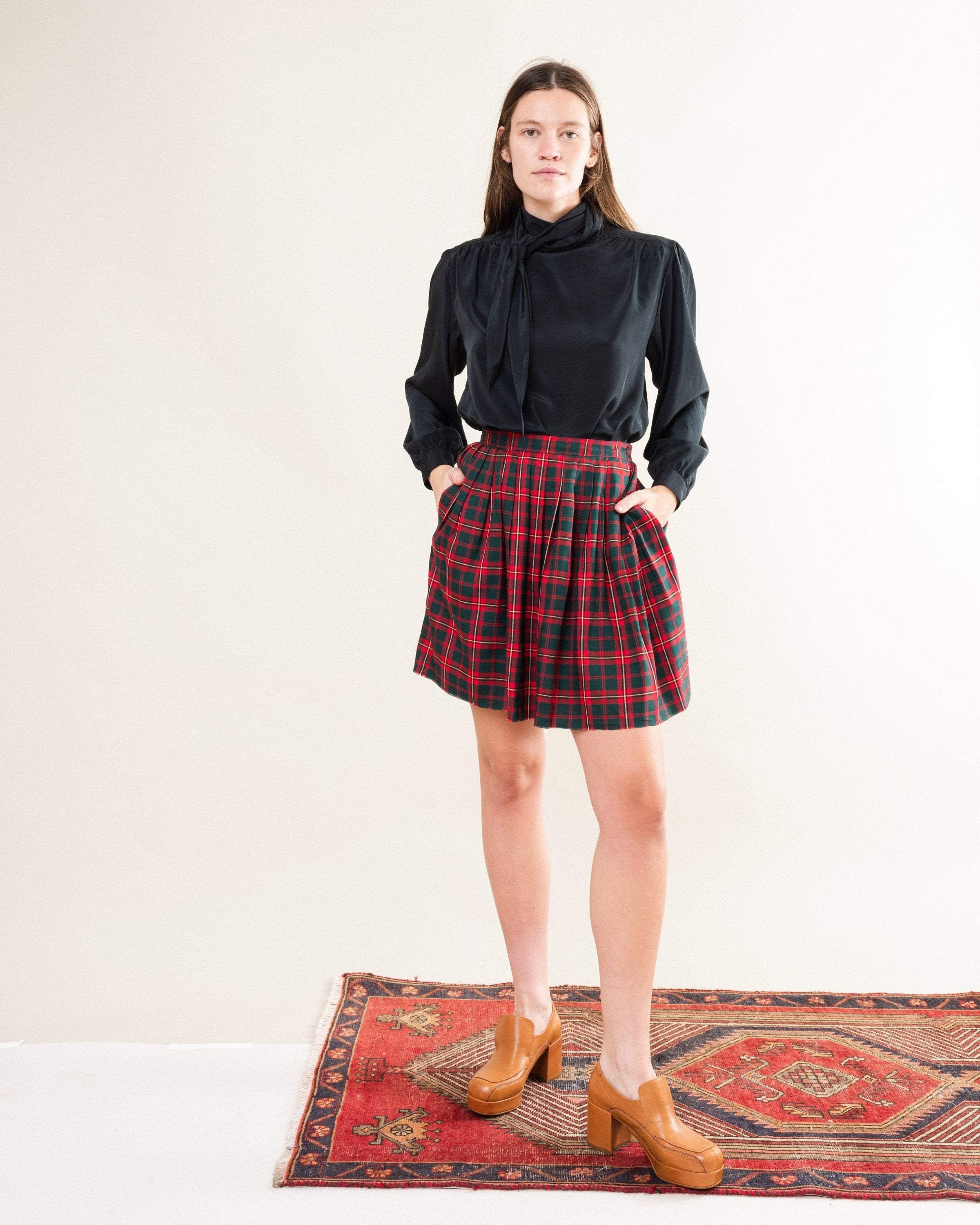 Pleated plaid 2025 mini skirt vintage